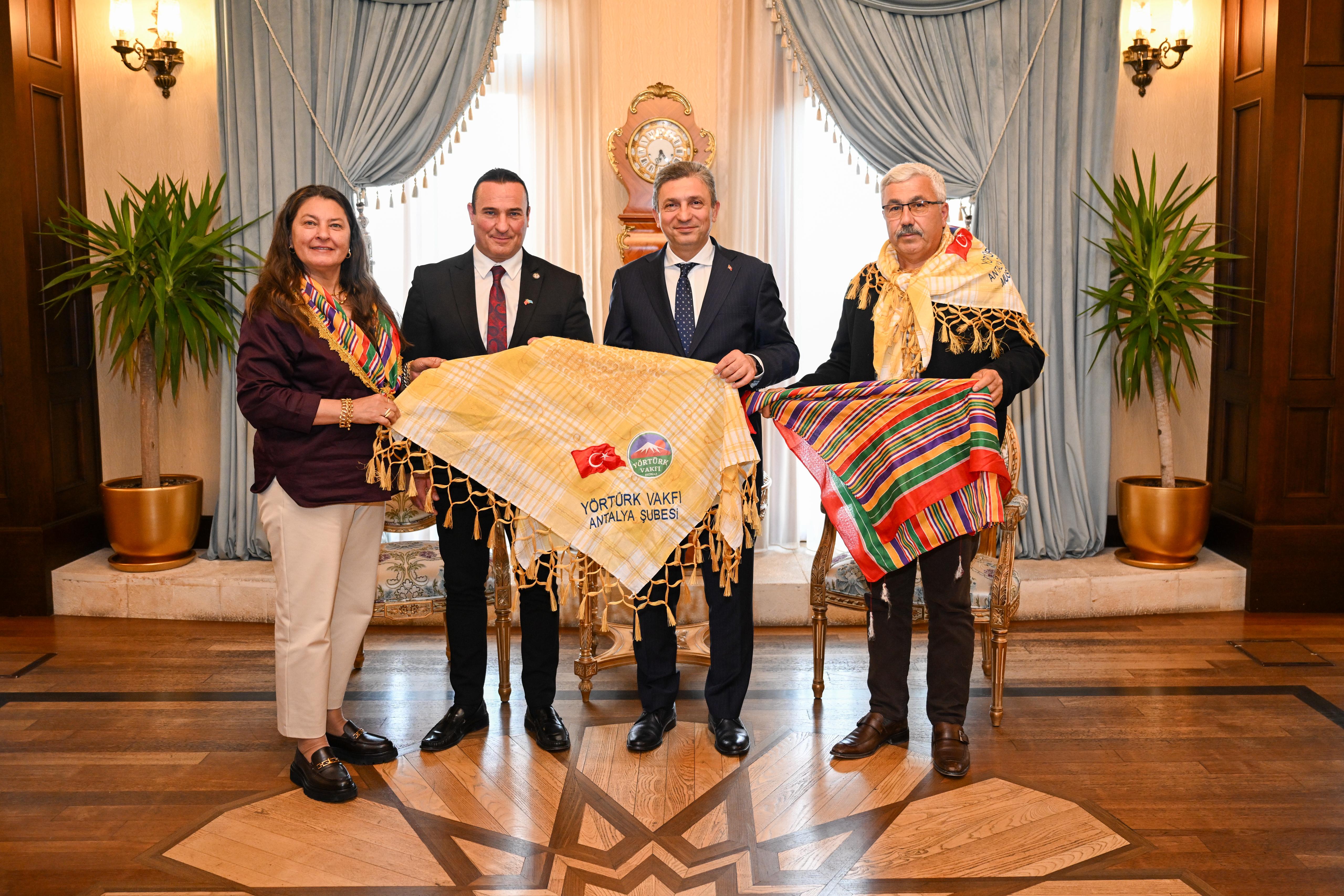 Macar Turan Vakfı Başkanı Andras Biro Yörtürk Vakfı Antalya Şubemizi ziyaret etti.