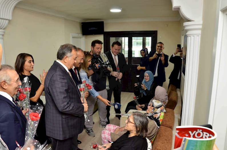 Huzurevi Ankara Ziyaretçi - Yaşlı Bakım Merkezi Resmi Ziyaret - Yörtürk Ankara Huzurevi ve Yaşlı Bakım Merkezi