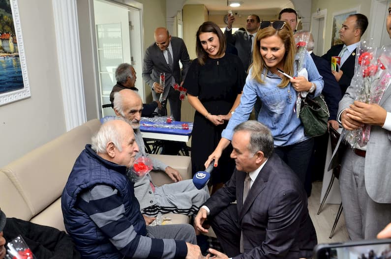 Huzurevi Ziyaret Ankara - Yörtürk Yaşlı Bakım Resmi Ziyareti - Yörtürk Ankara Huzurevi ve Yaşlı Bakım Merkezi